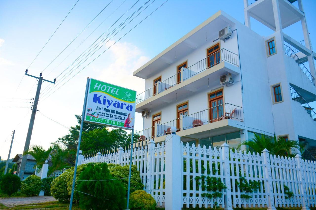 Hotel Kiyara Dambulla Exterior foto